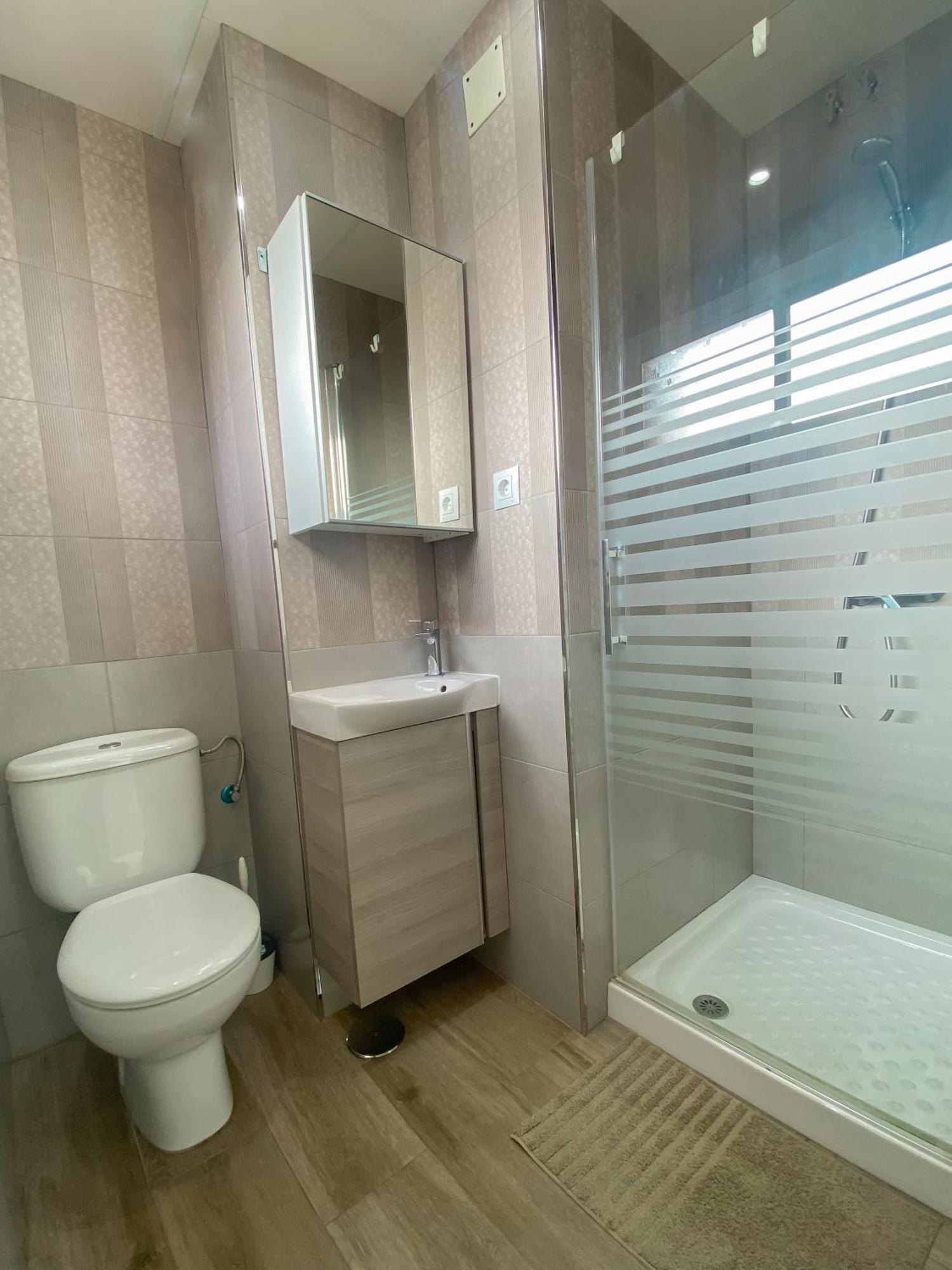 3 Rooms Y 3 Baths Y Aparcamiento Catedral Malaga Bagian luar foto